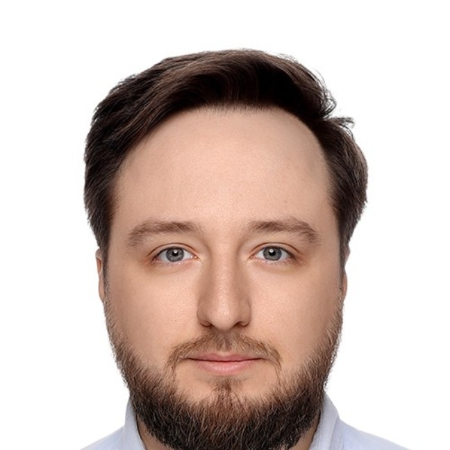 Артем Антонов