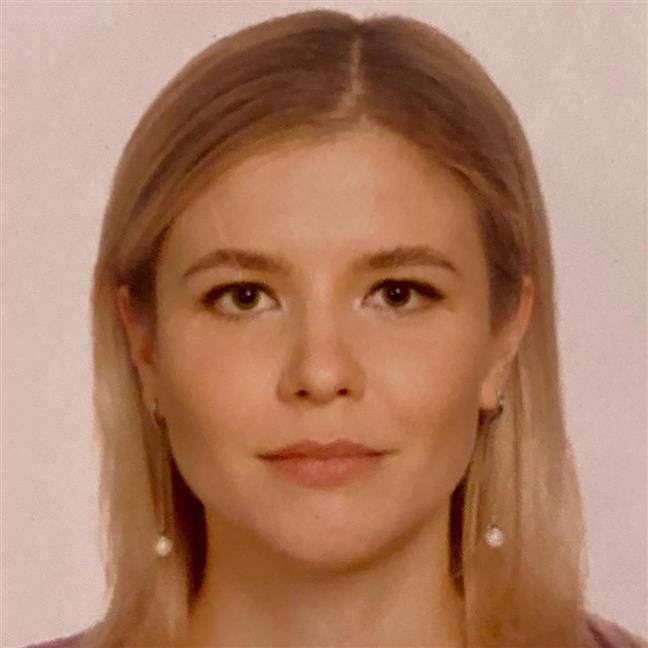 Екатерина Безрукавая