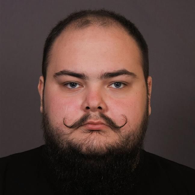 Илья Денисов