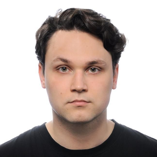 Максим Грузин